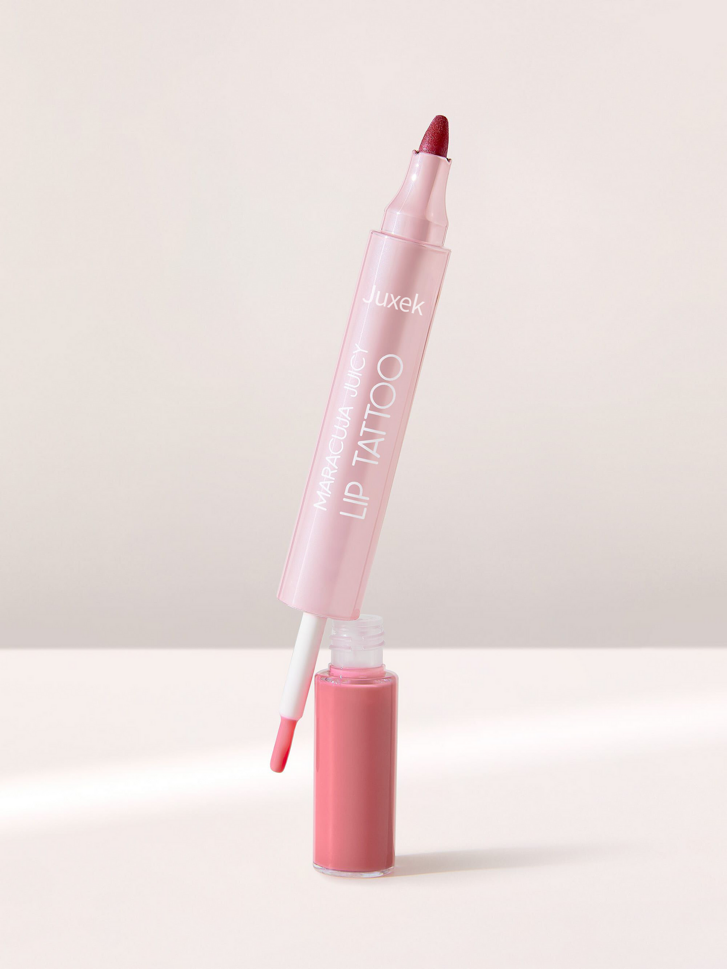 Maracuja juicy lip tattoo