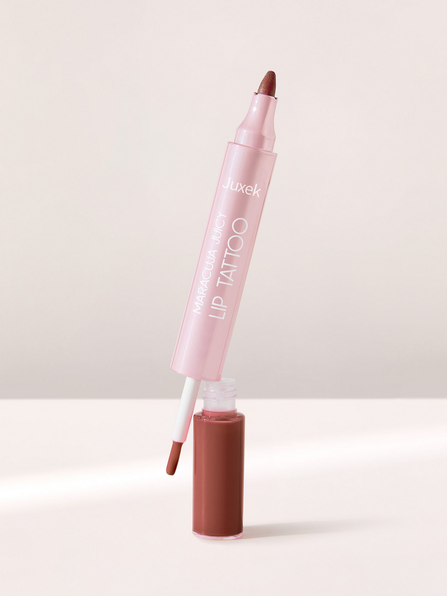 Maracuja juicy lip tattoo